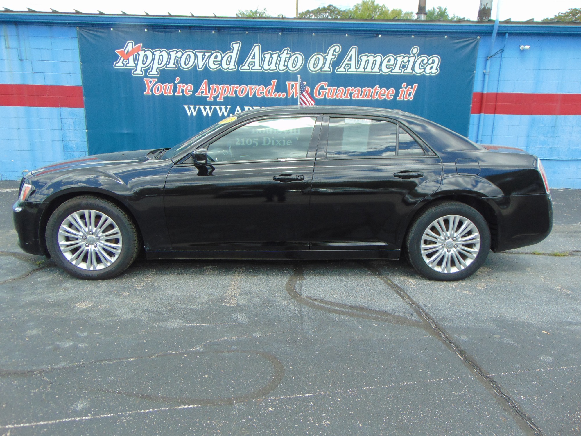 photo of 2013 Chrysler 300